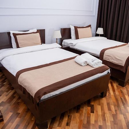 Green City Resort Hotel Baku Exterior foto