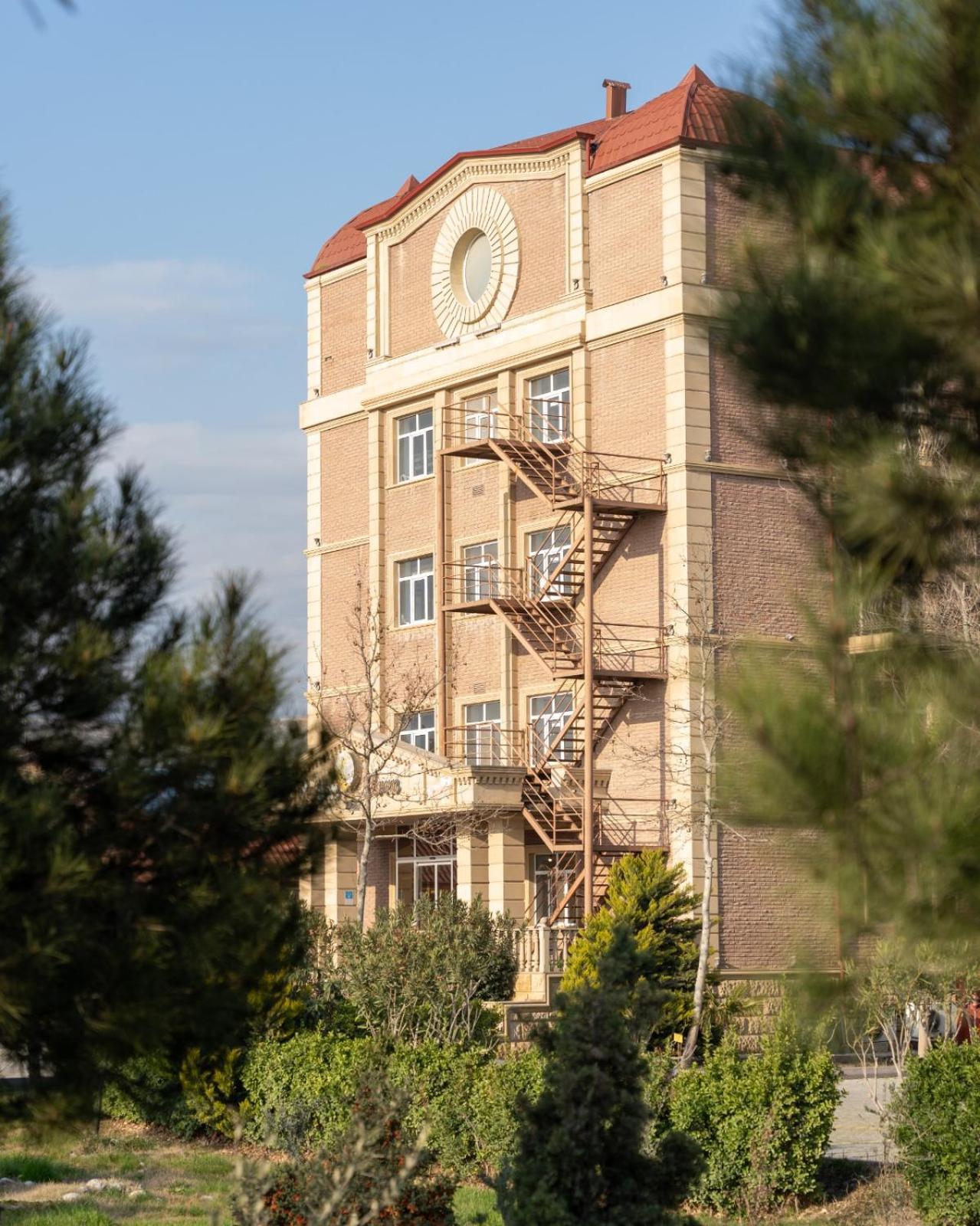 Green City Resort Hotel Baku Exterior foto