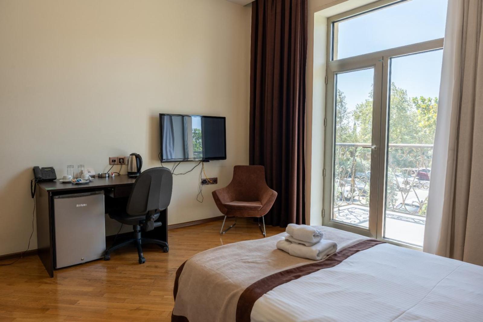 Green City Resort Hotel Baku Exterior foto