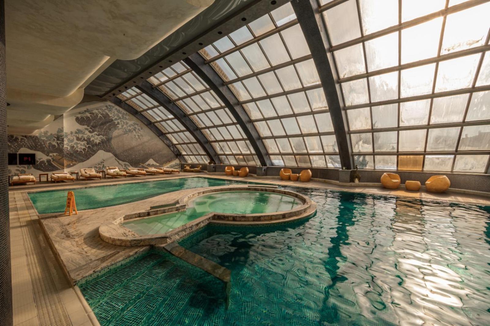 Green City Resort Hotel Baku Exterior foto