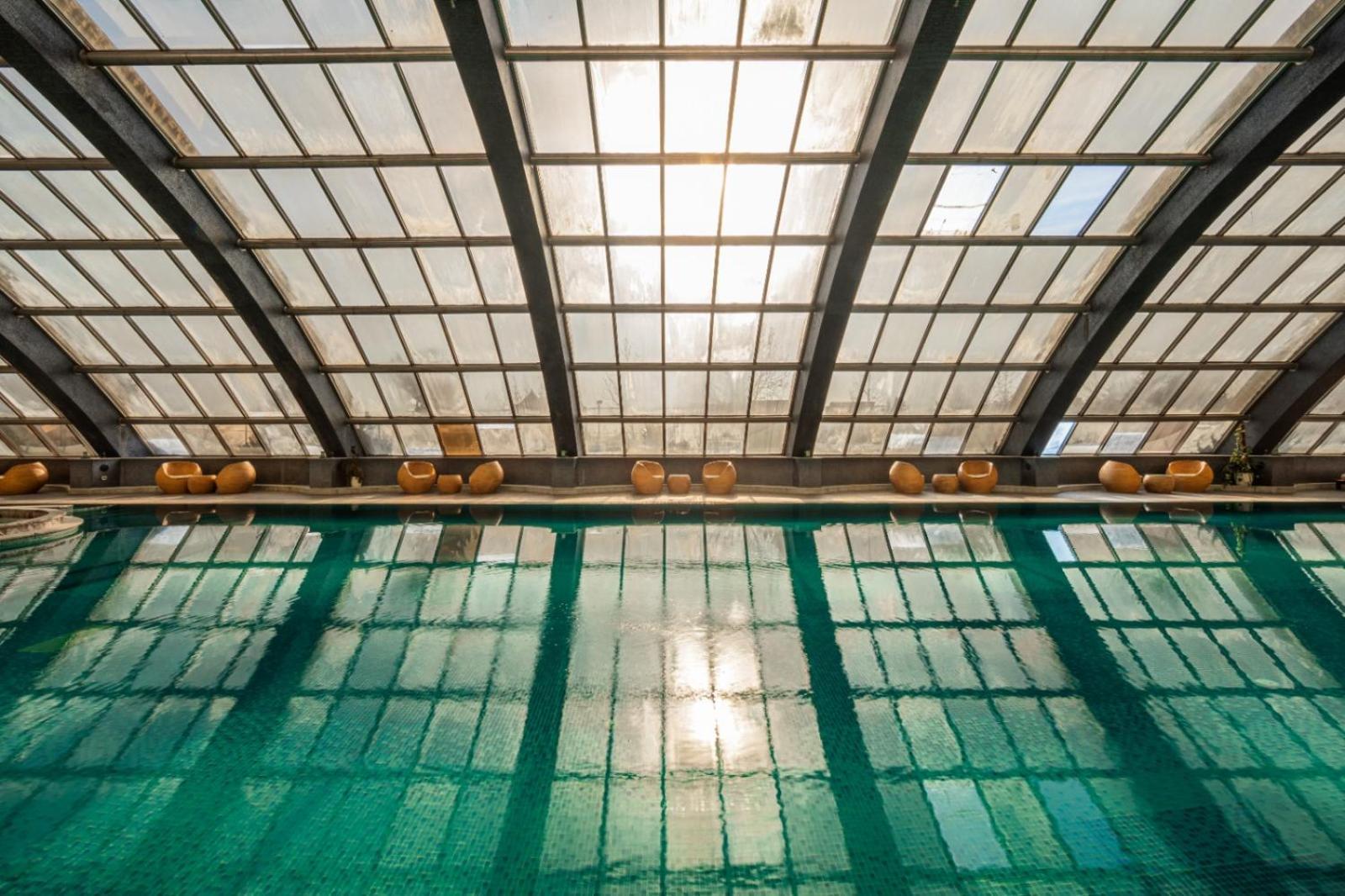 Green City Resort Hotel Baku Exterior foto